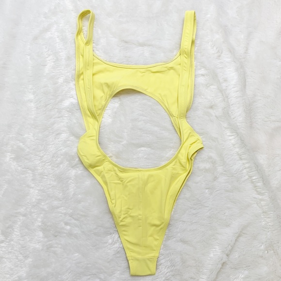 Chloe Rose Surf’s Up 1-Piece Swimsuit Yellow - Picture 5 of 12
